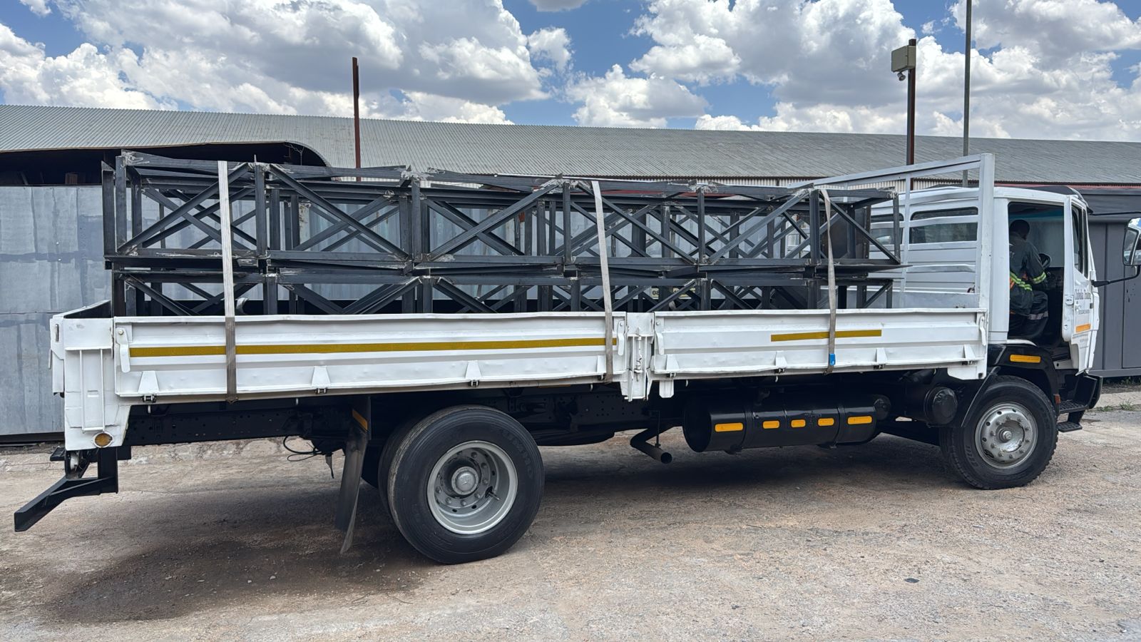 Construction Truck Hire 8 Ton Dropside Truck Rental for hire in Gauteng Gauteng